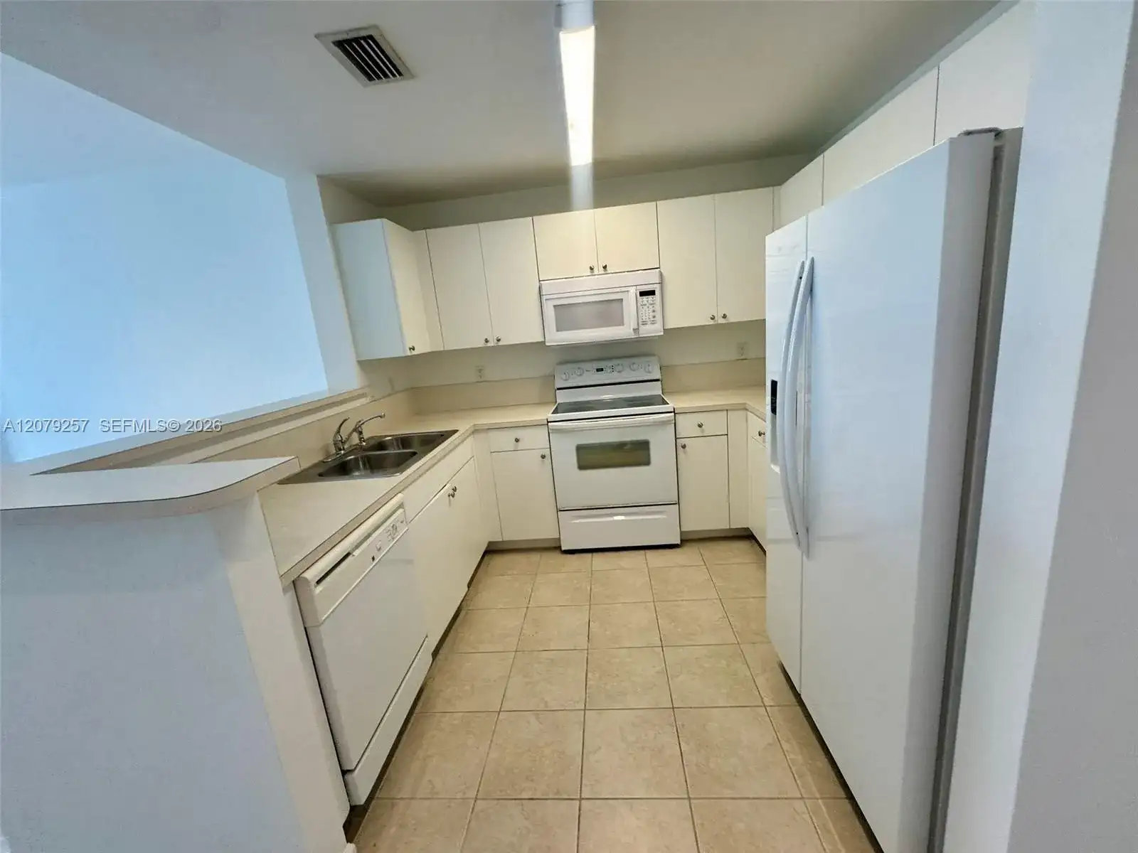 10 Aragon Ave # 1008, Coral Gables FL 33134 photo 3