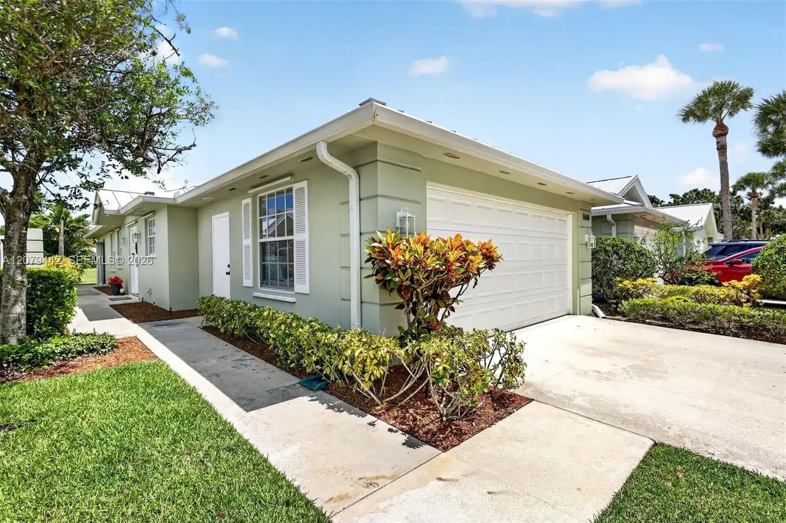 1608 SW Waterfall Blvd, Palm City FL 34990 photo 2