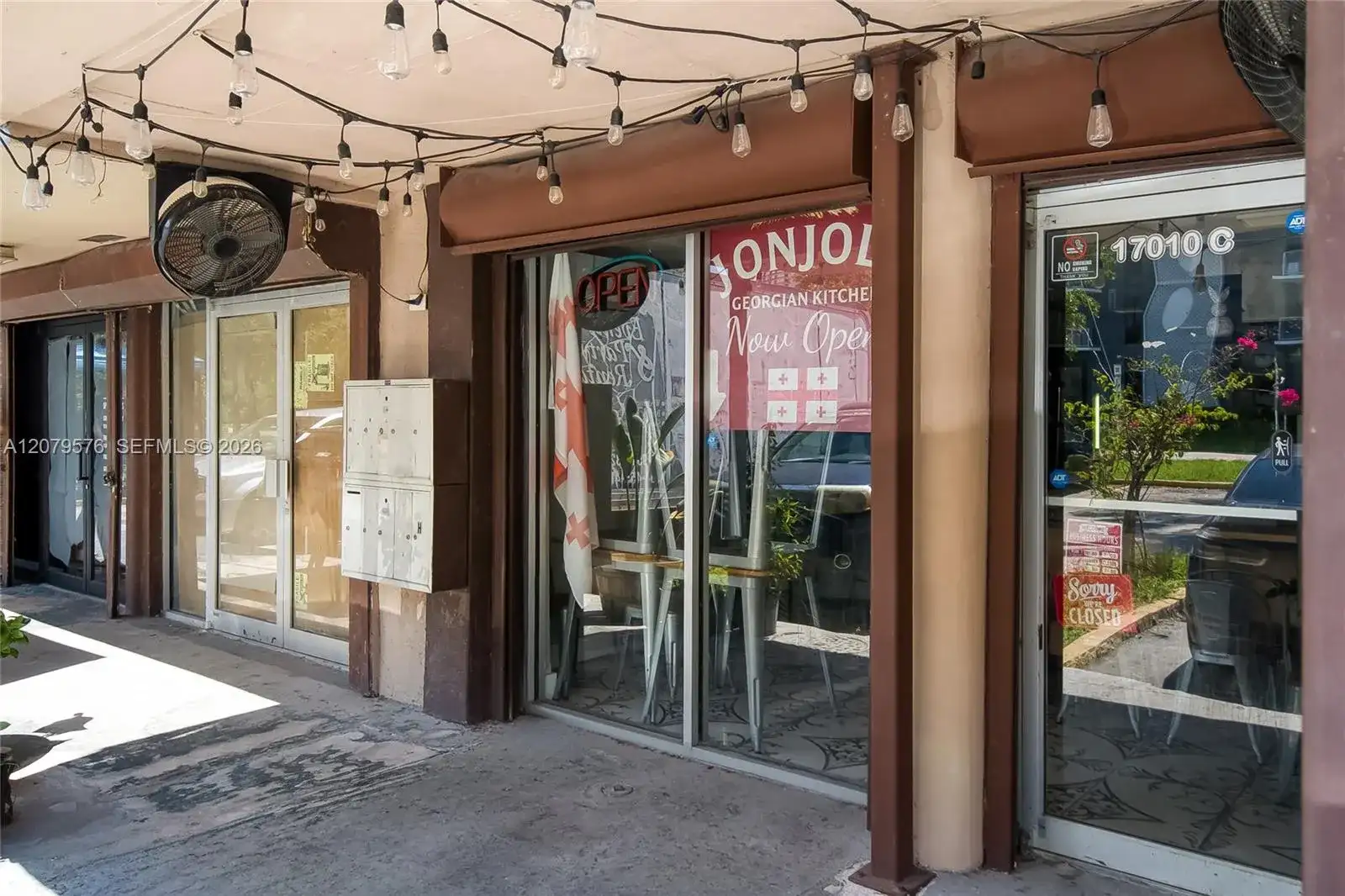 17010 W DIXIE HWY, North Miami Beach FL 33160 photo 3