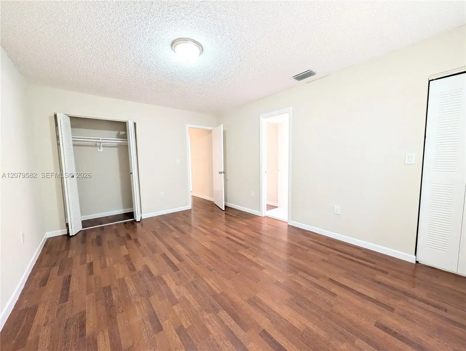 58 SW 14th Ter, Homestead FL 33030 photo 4