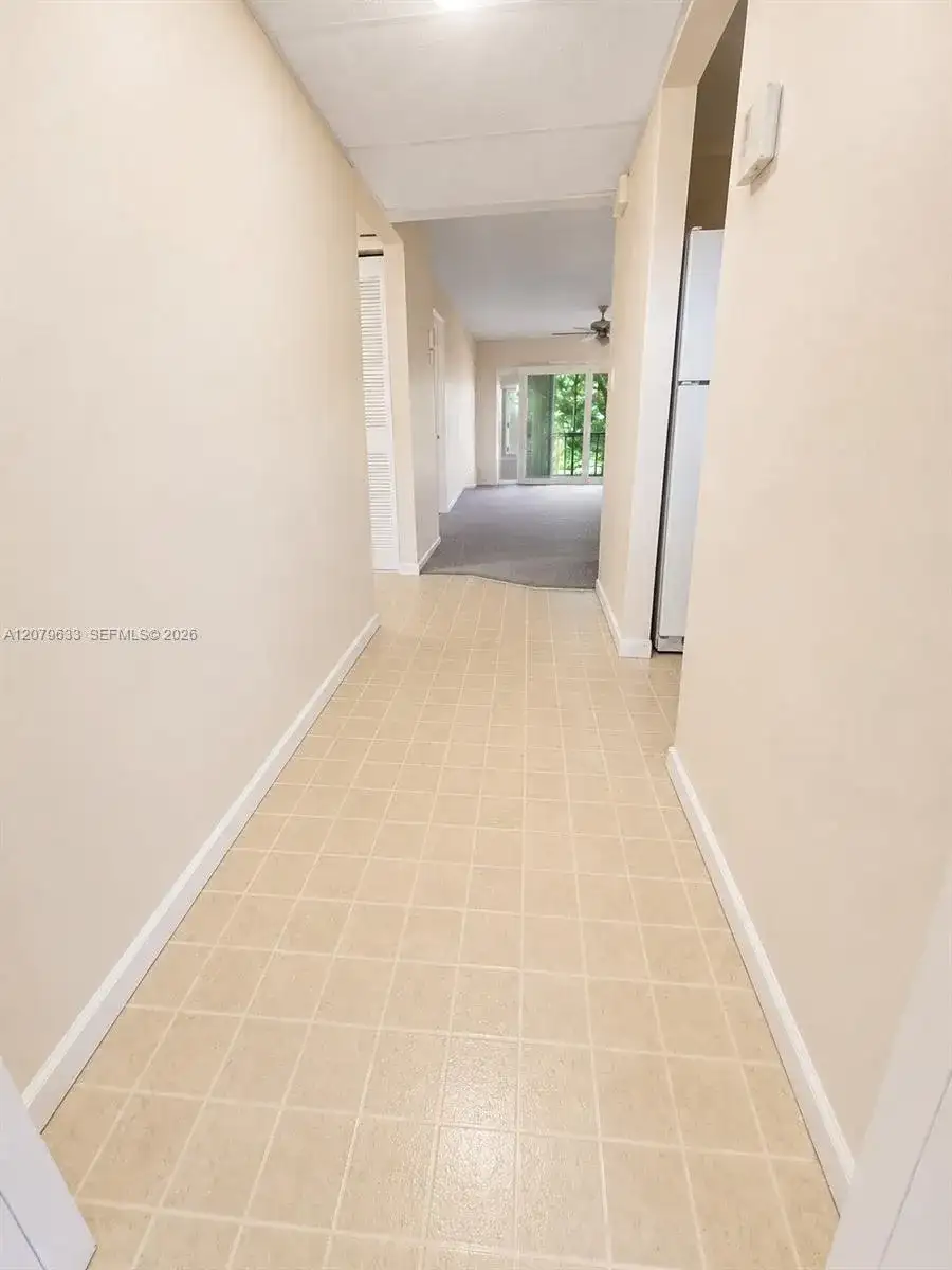 1035 Country Club Dr # 408, Margate FL 33063 photo 4
