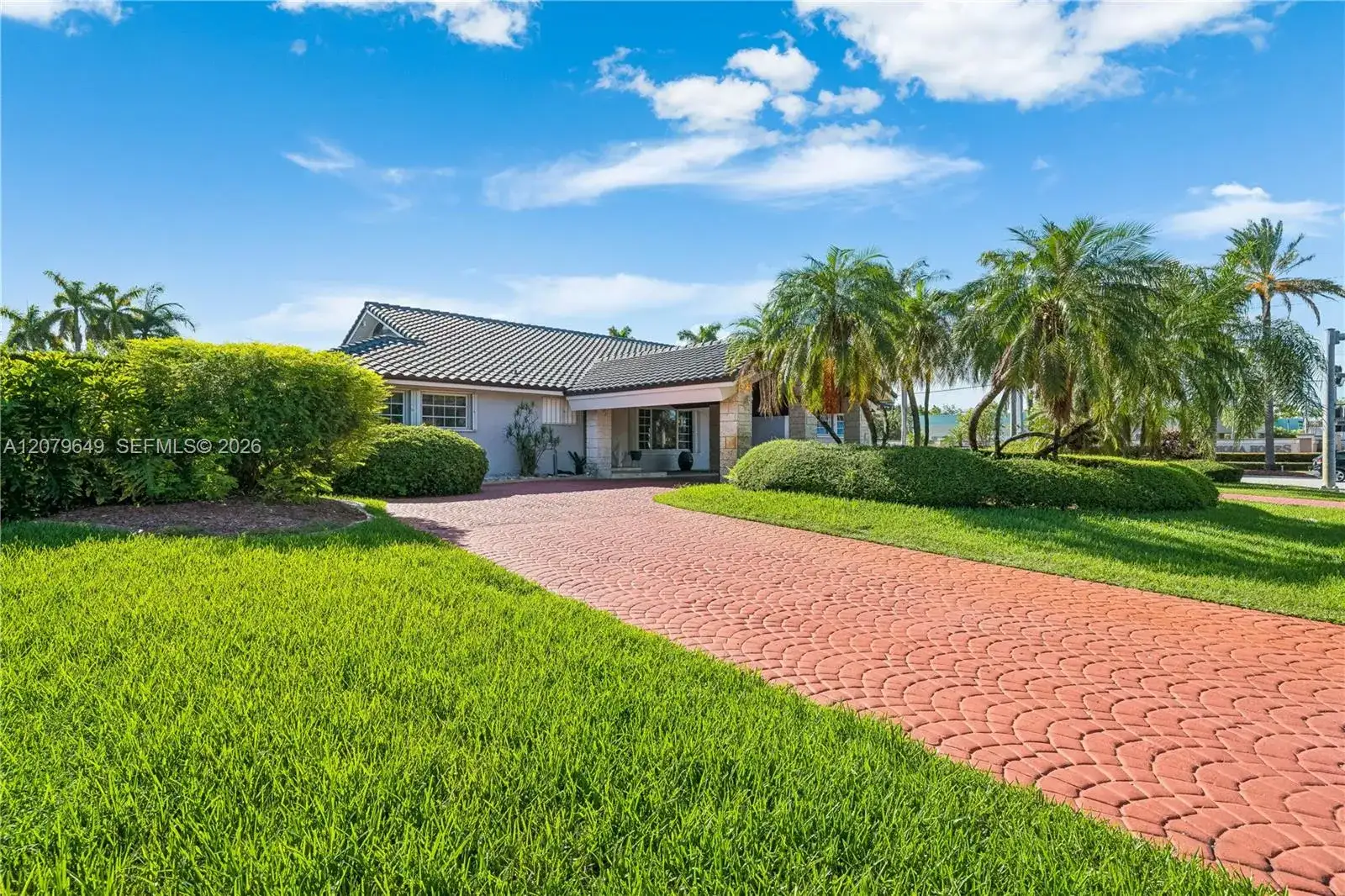590 NW 132nd Ave, Miami FL 33182 photo 5
