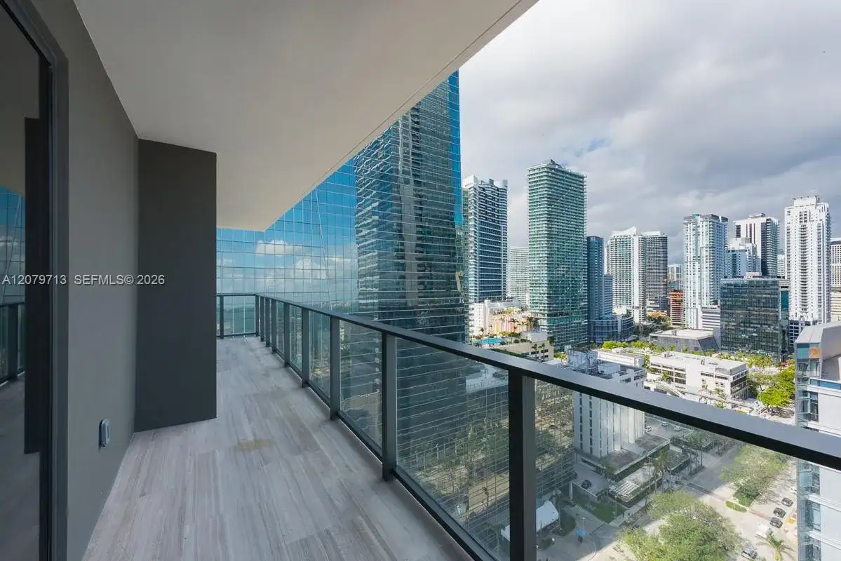1451 Brickell Ave # 2206, Miami FL 33131 photo 4