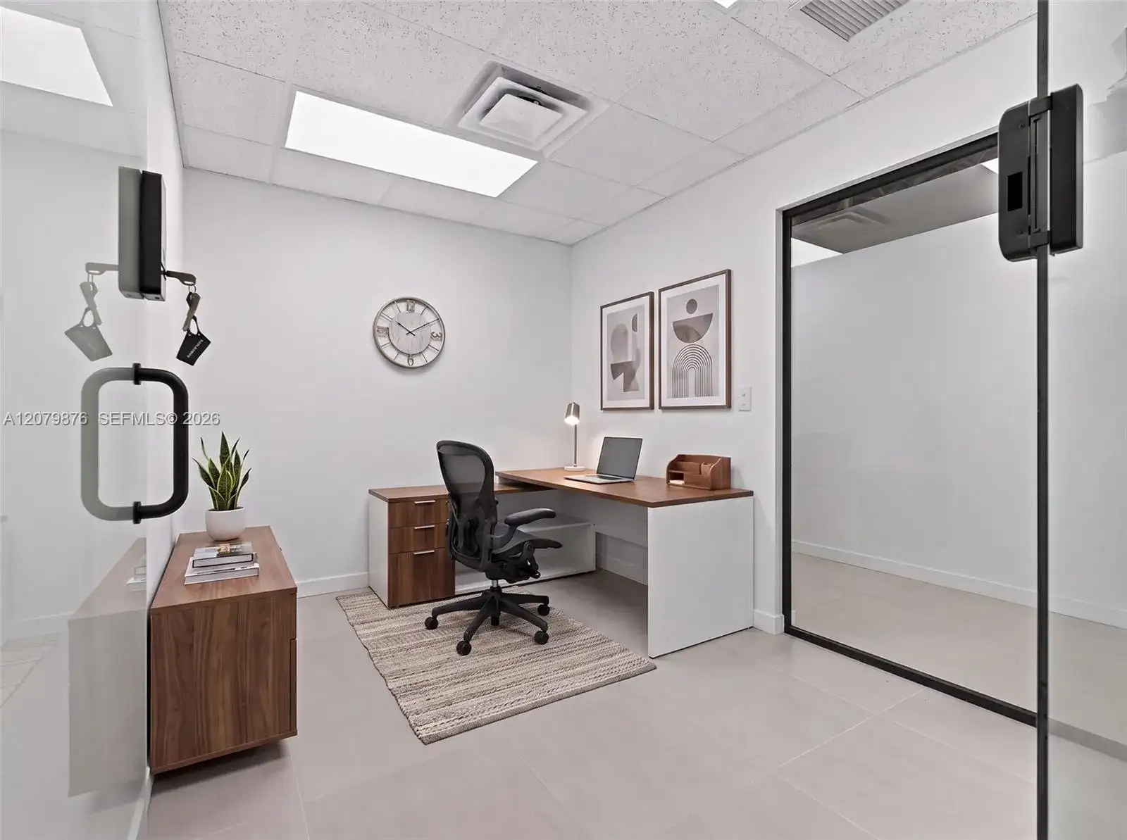 2665 Executive Park Dr, Weston FL 33331 photo 4