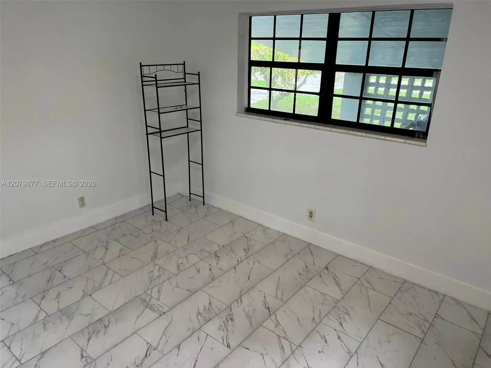 4421 NW 33rd St # 0, Lauderdale Lakes FL 33319 photo 4