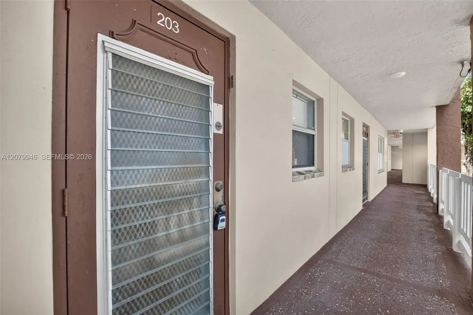 9261 Sunrise Lakes Blvd # 203, Sunrise FL 33322 photo 5