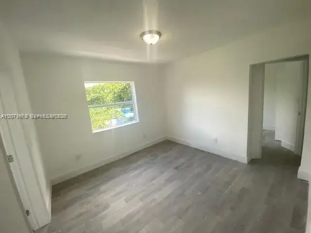 27 NE 60th Ter, Miami FL 33137 photo 5