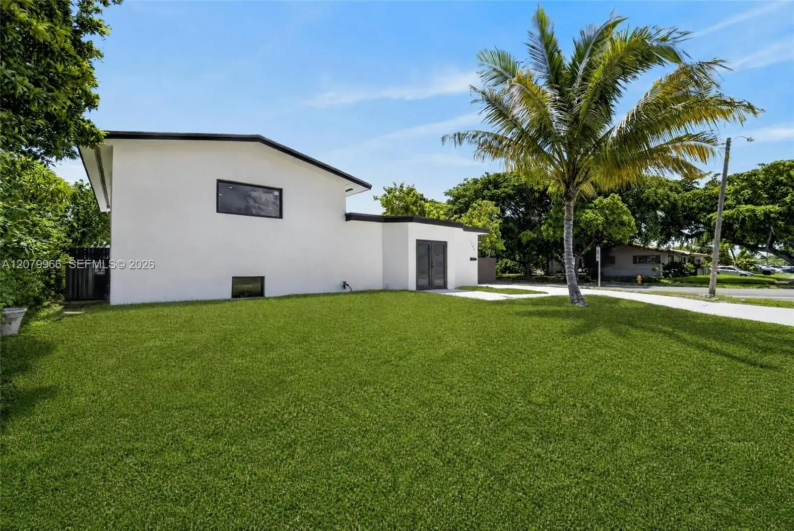 1200 NE 204th Ter, Miami FL 33179 photo 2