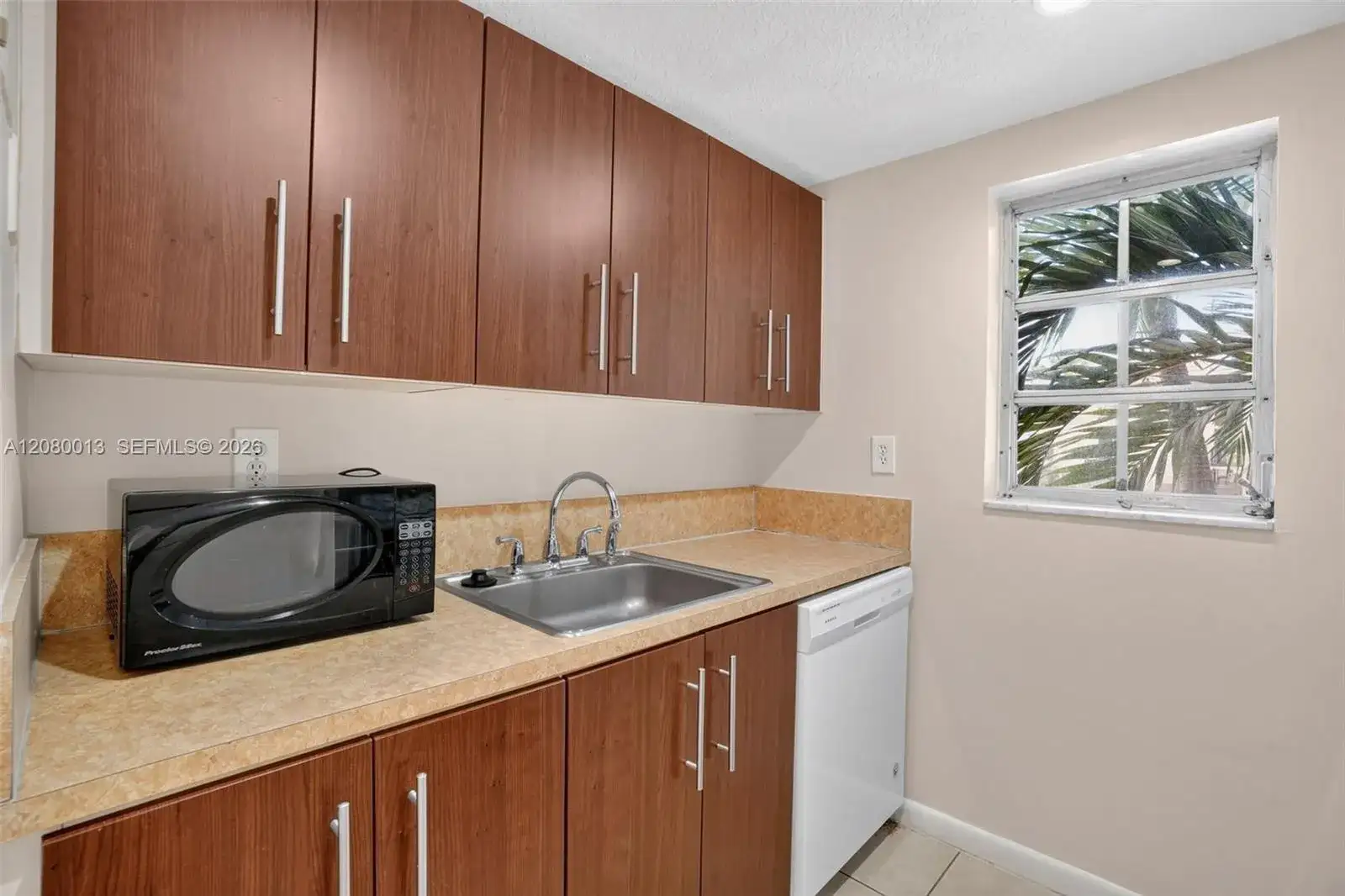 8600 SW 109th Ave # 205, Miami FL 33173 photo 4