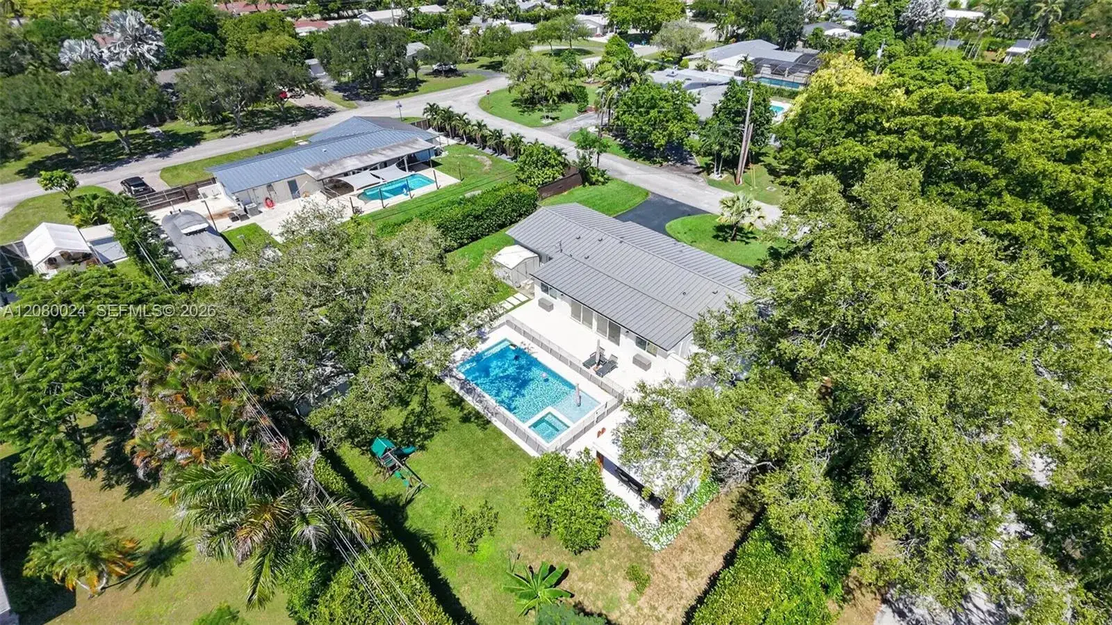 14220 SW 86th Ave, Palmetto Bay FL 33158 photo 2