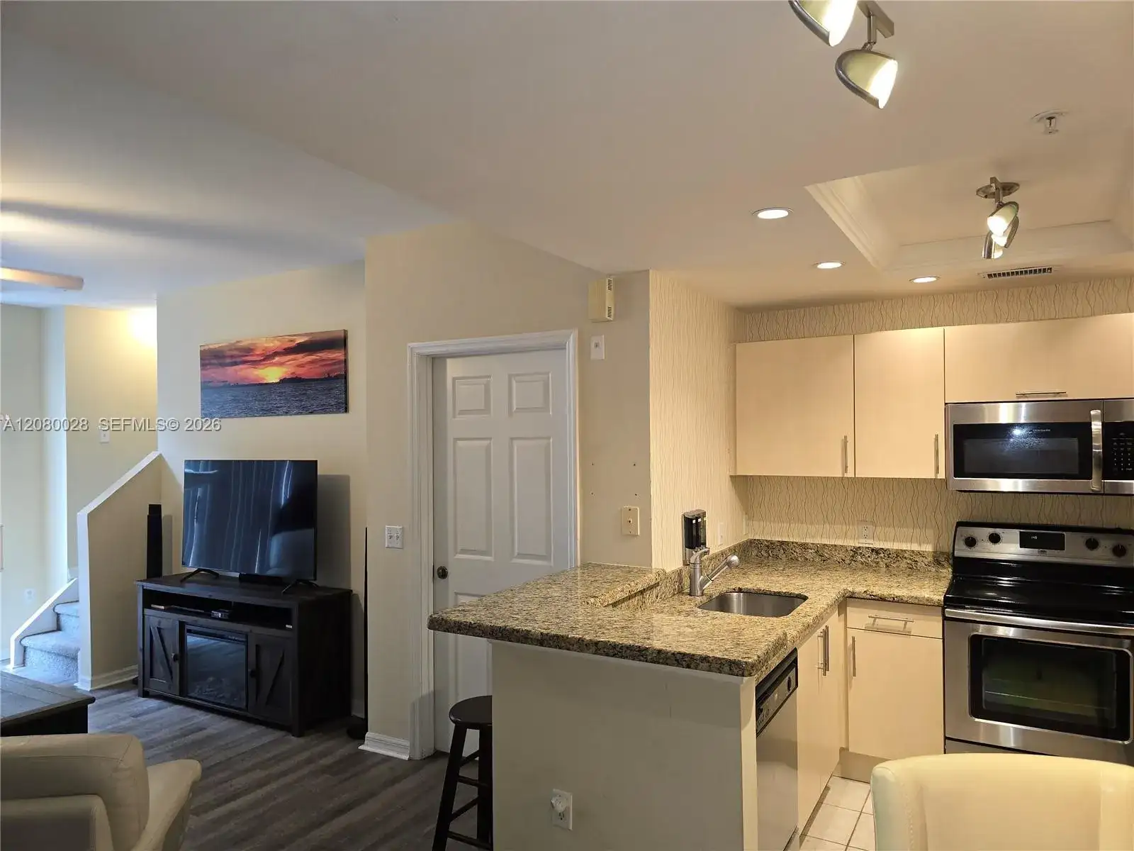 2107 SE 10th Ave # 818, Fort Lauderdale FL 33316 photo 4