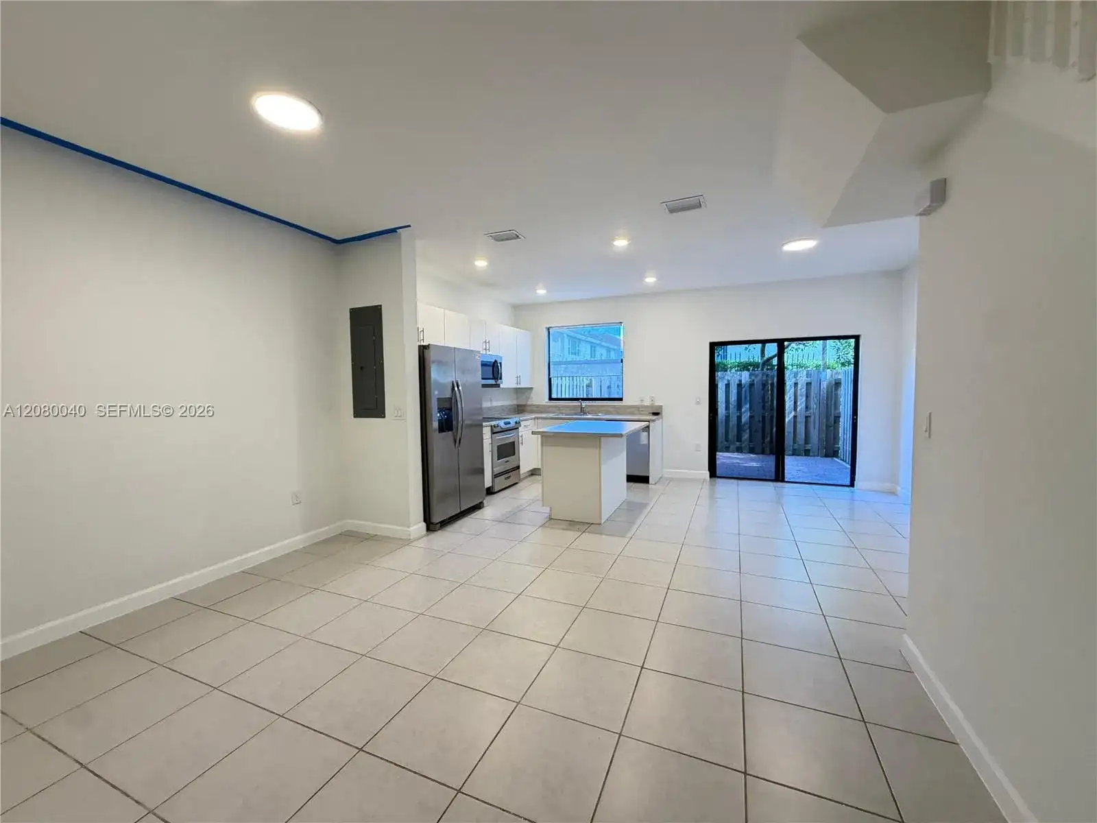 883 NE 211th St # 883, Miami FL 33179 photo 5