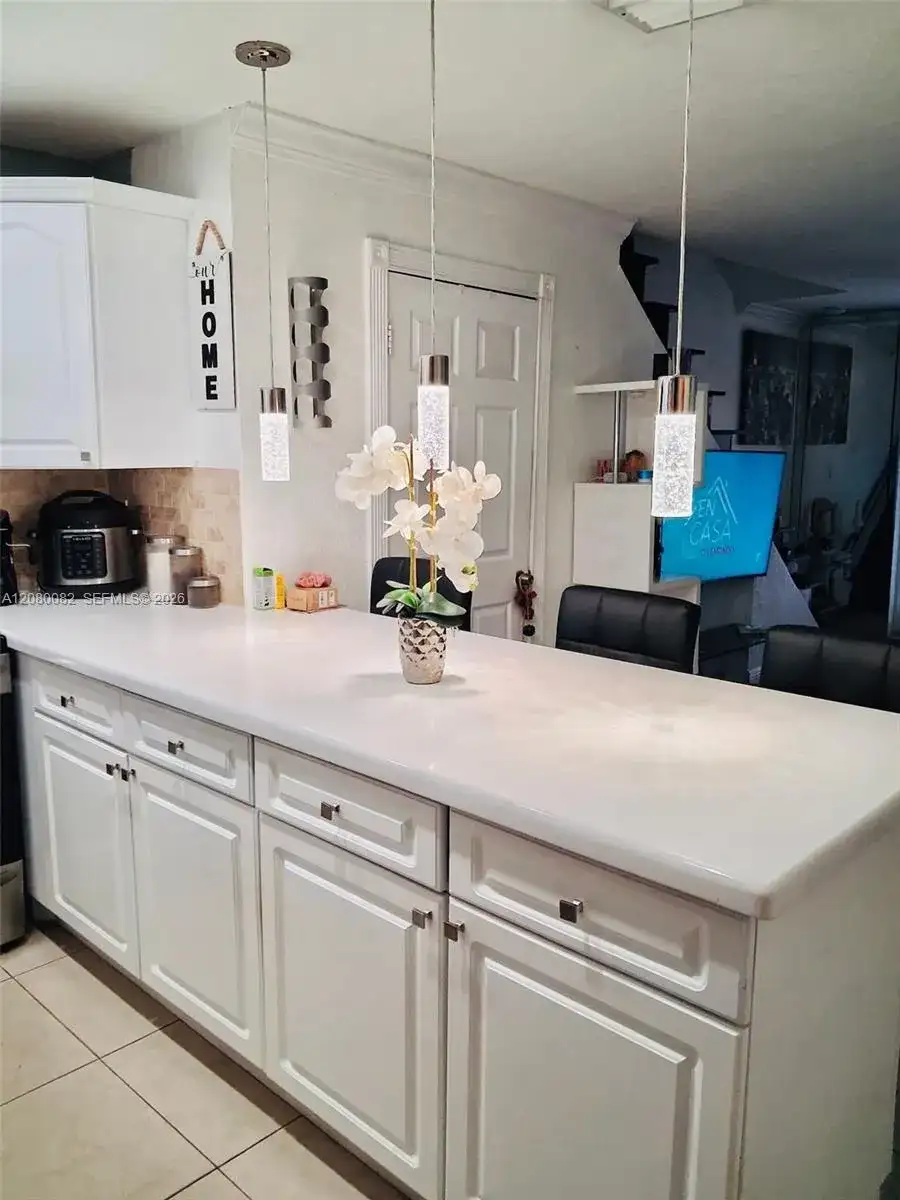 11741 SW 18th St # 32, Miami FL 33175 photo 4
