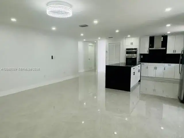 11870 SW 5th St # 1, Miami FL 33184 photo 4