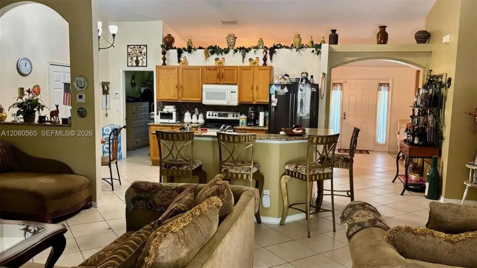 1122 MCKINLEY AVE, Lehigh Acres FL 33972 photo 3