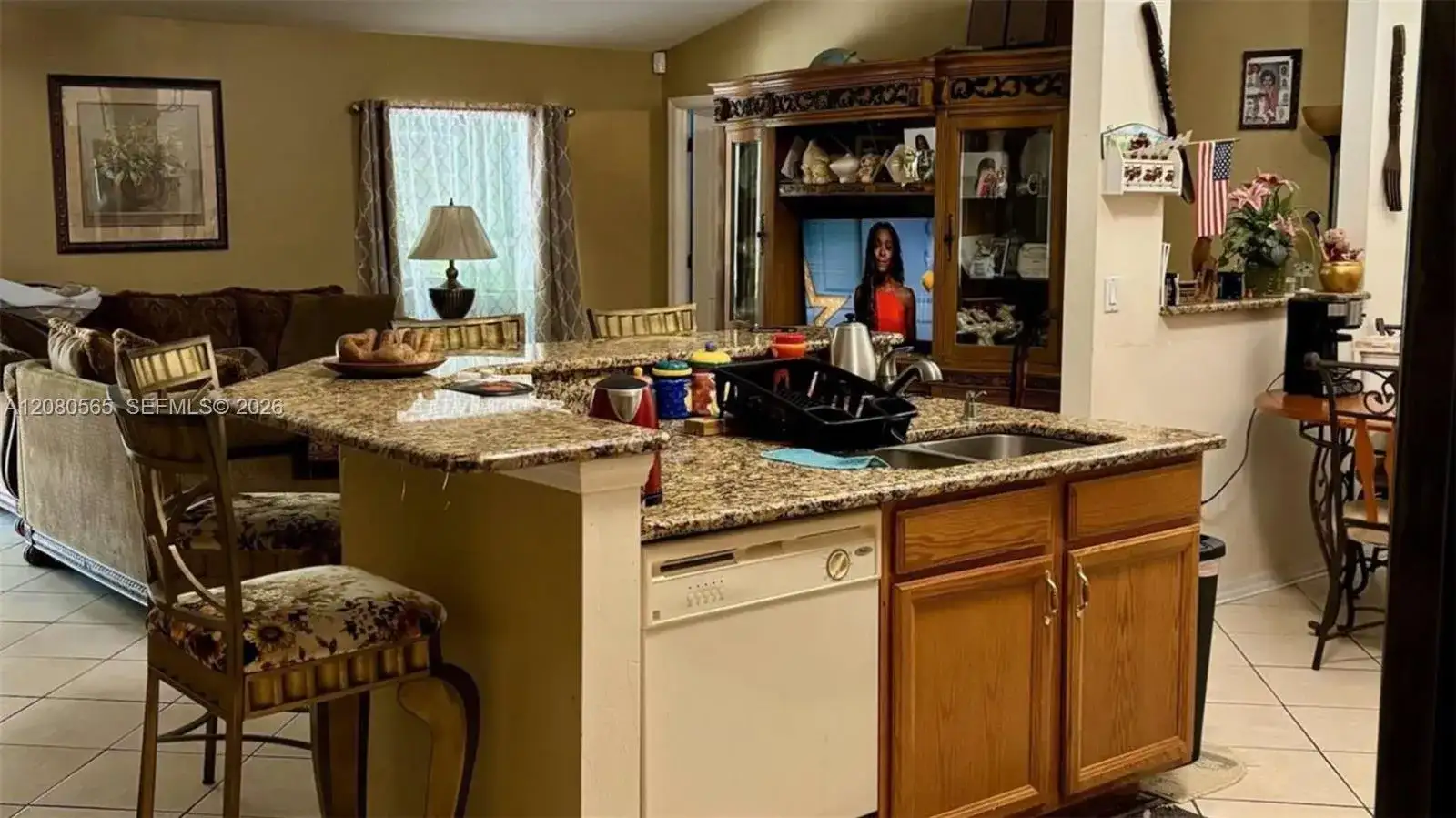 1122 MCKINLEY AVE, Lehigh Acres FL 33972 photo 4