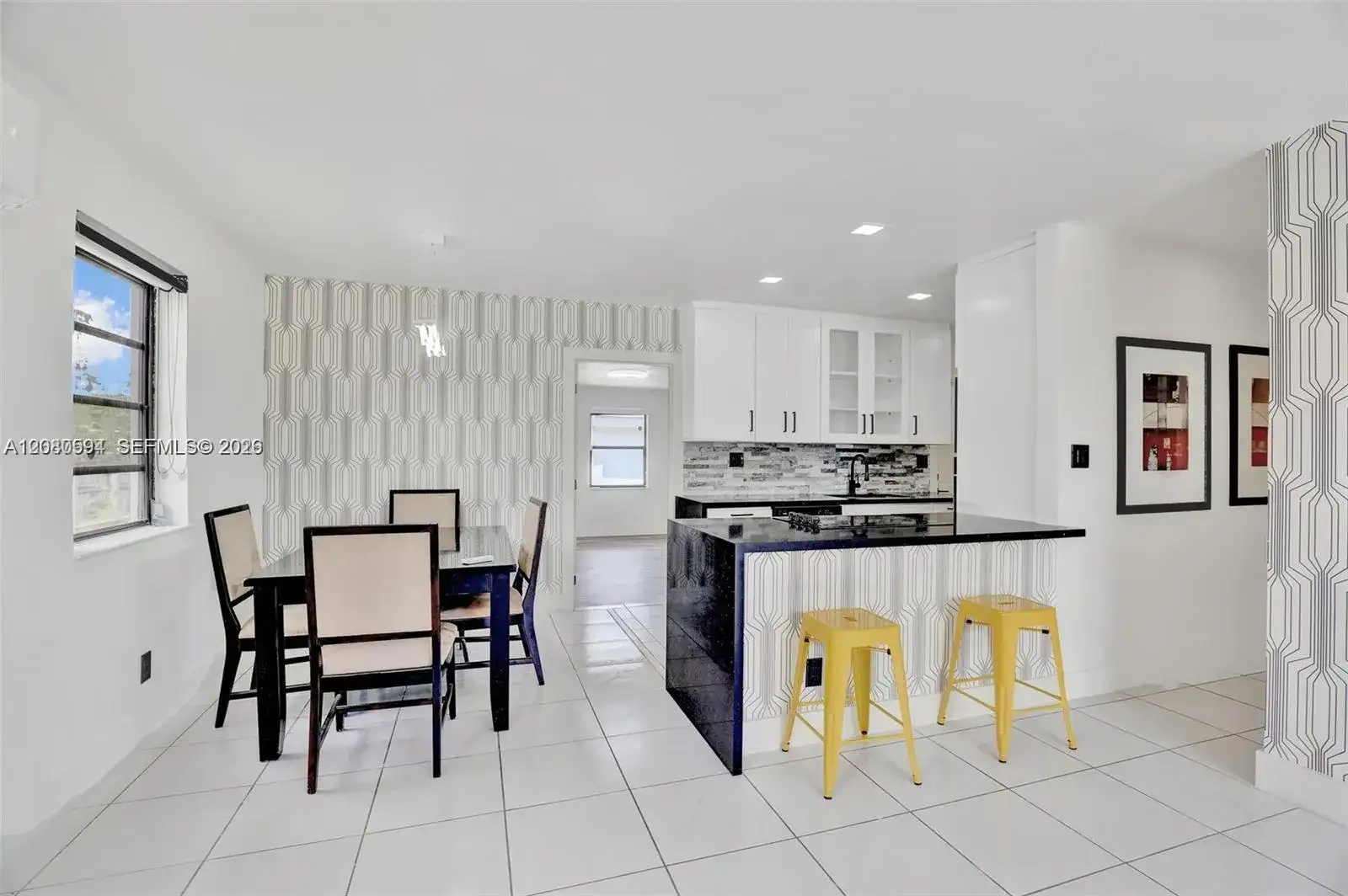 941 NE 155th Ter, North Miami Beach FL 33162 photo 3
