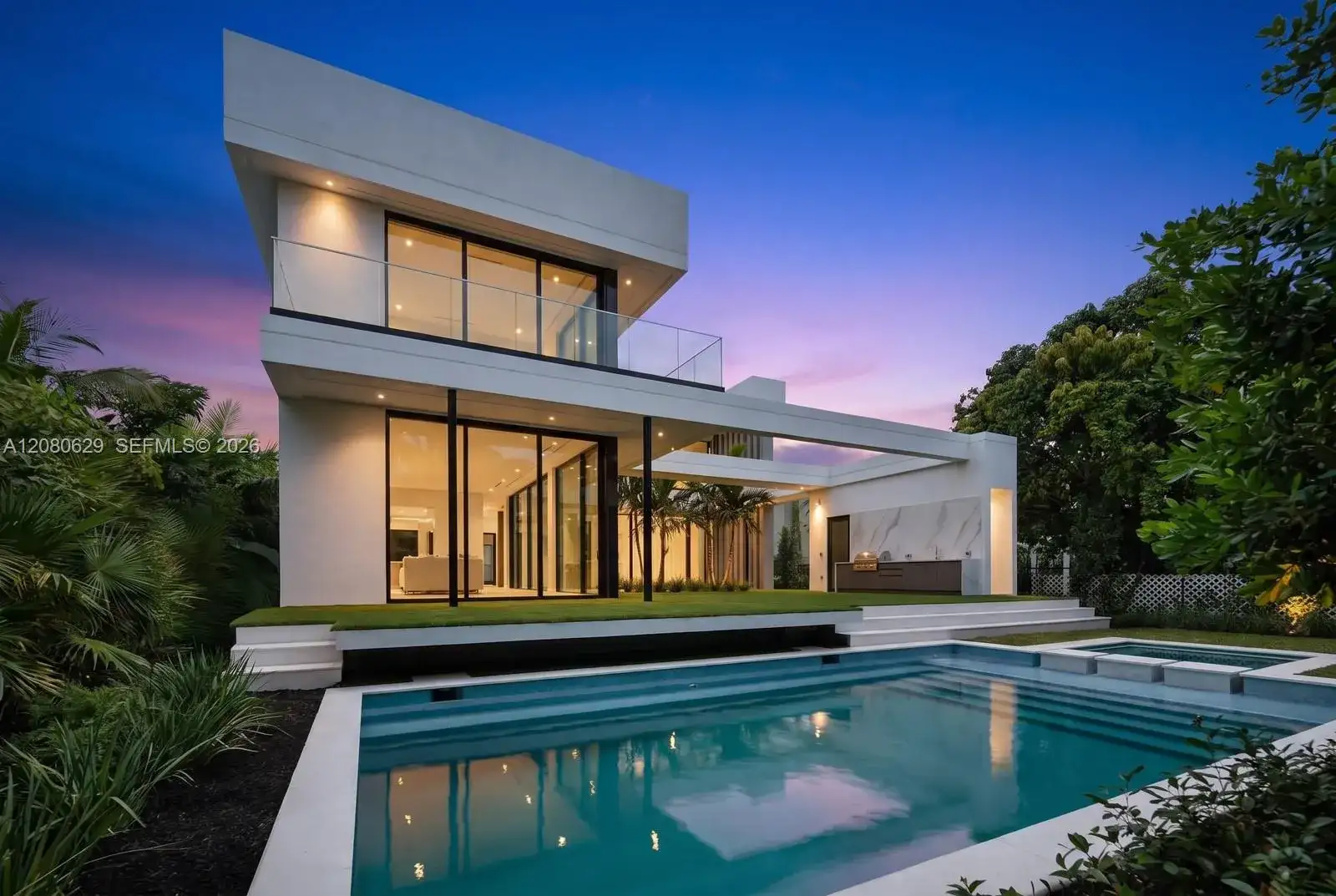 2094 Prairie Ave, Miami Beach FL 33139 photo 3