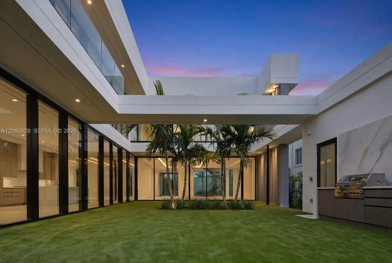 2094 Prairie Ave, Miami Beach FL 33139 photo 4