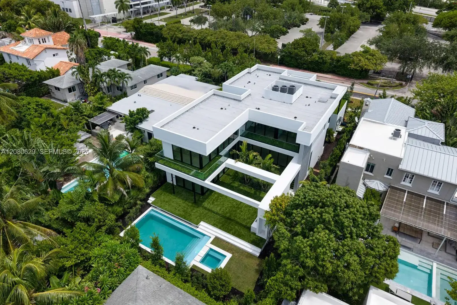 2094 Prairie Ave, Miami Beach FL 33139 photo 5