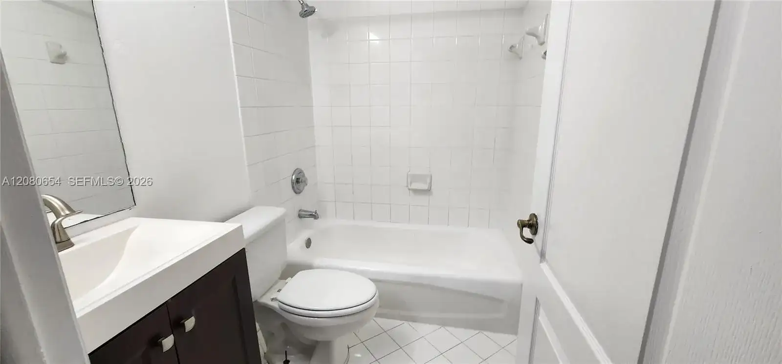 7195 NW 179th St # 109, Hialeah FL 33015 photo 4