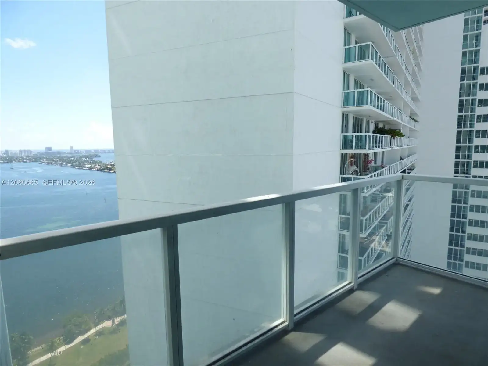 1900 N Bayshore Dr # 2905, Miami FL 33132 photo 3