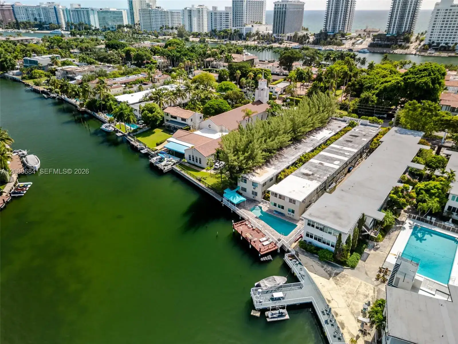 4730 Pine Tree Dr # 17, Miami Beach FL 33140 photo 2