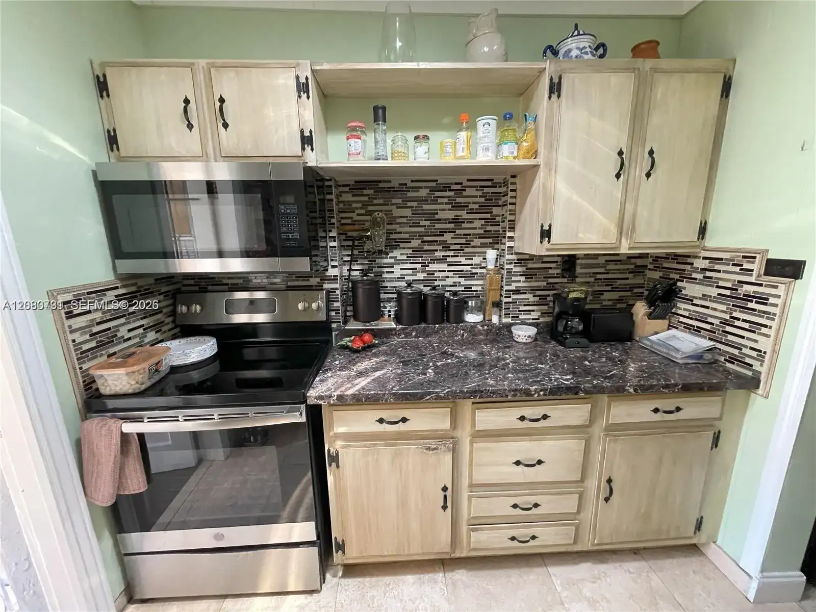 1820 Coolidge St, Hollywood FL 33020 photo 4