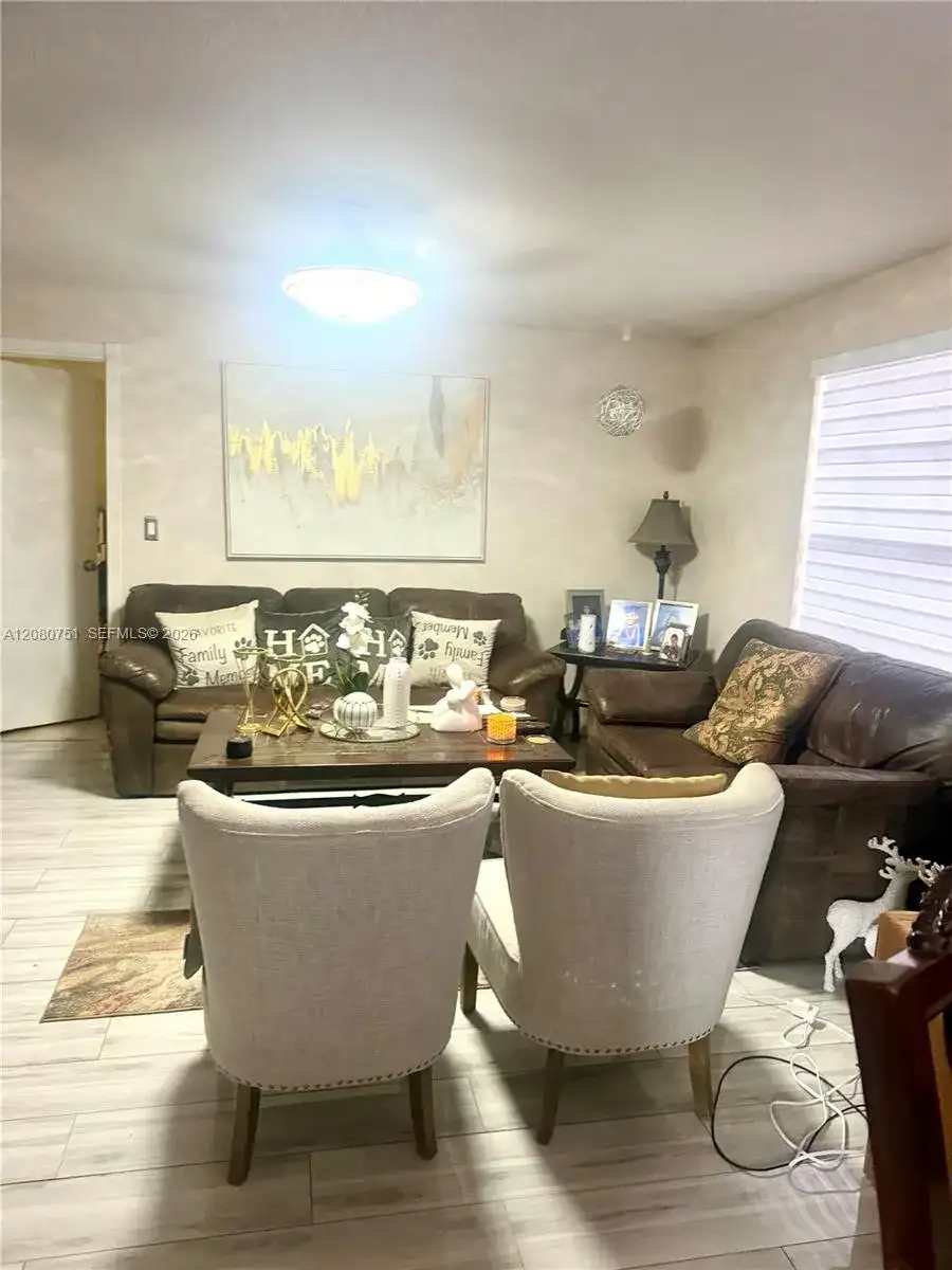 3851 SW 59th Ter, Davie FL 33314 photo 5