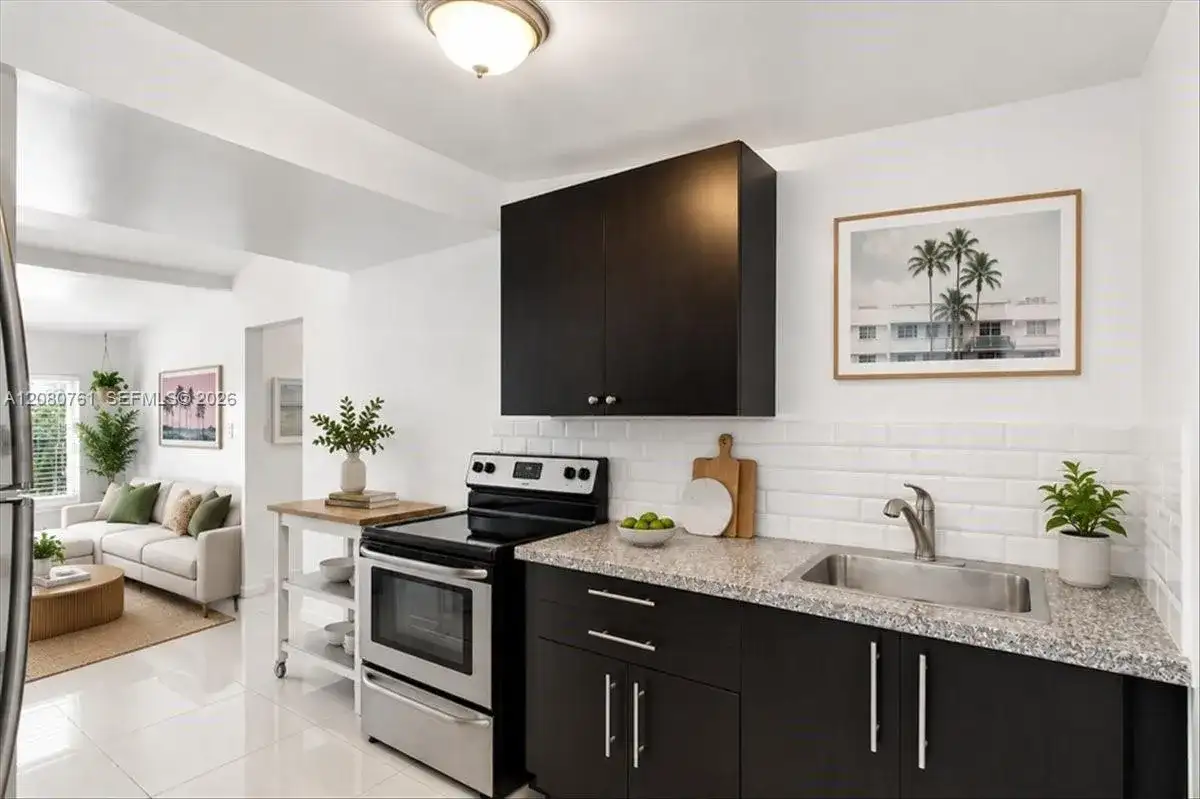 268 NW 34th St, Miami FL 33127 photo 5