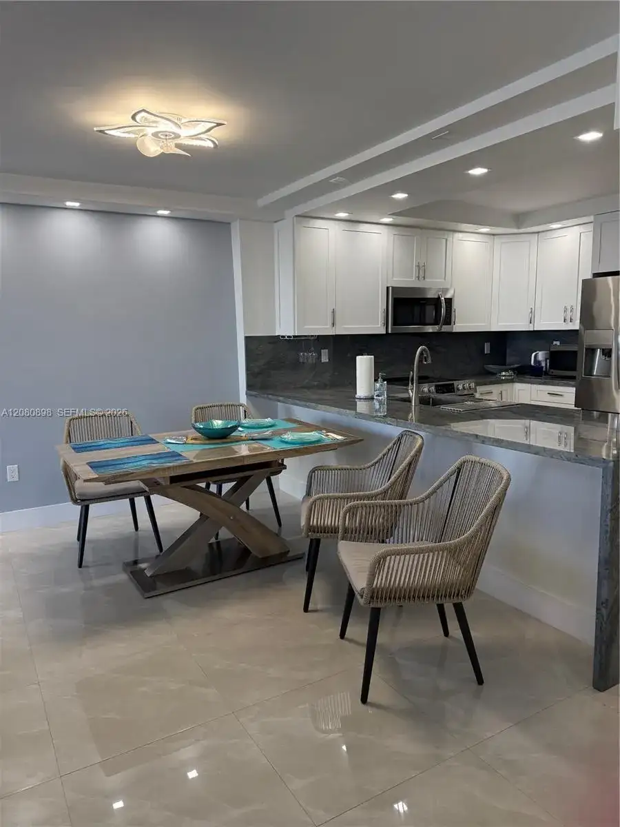 5701 Collins Ave # 908, Miami Beach FL 33140 photo 5