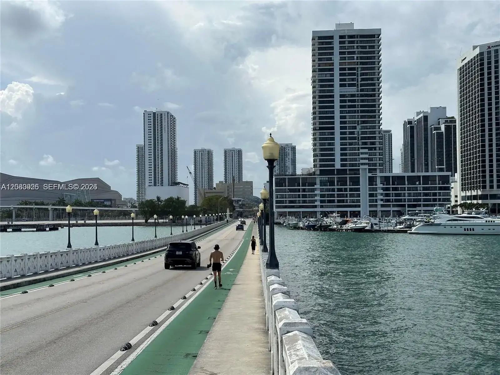 555 NE 15th St # 11J, Miami FL 33132 photo 2