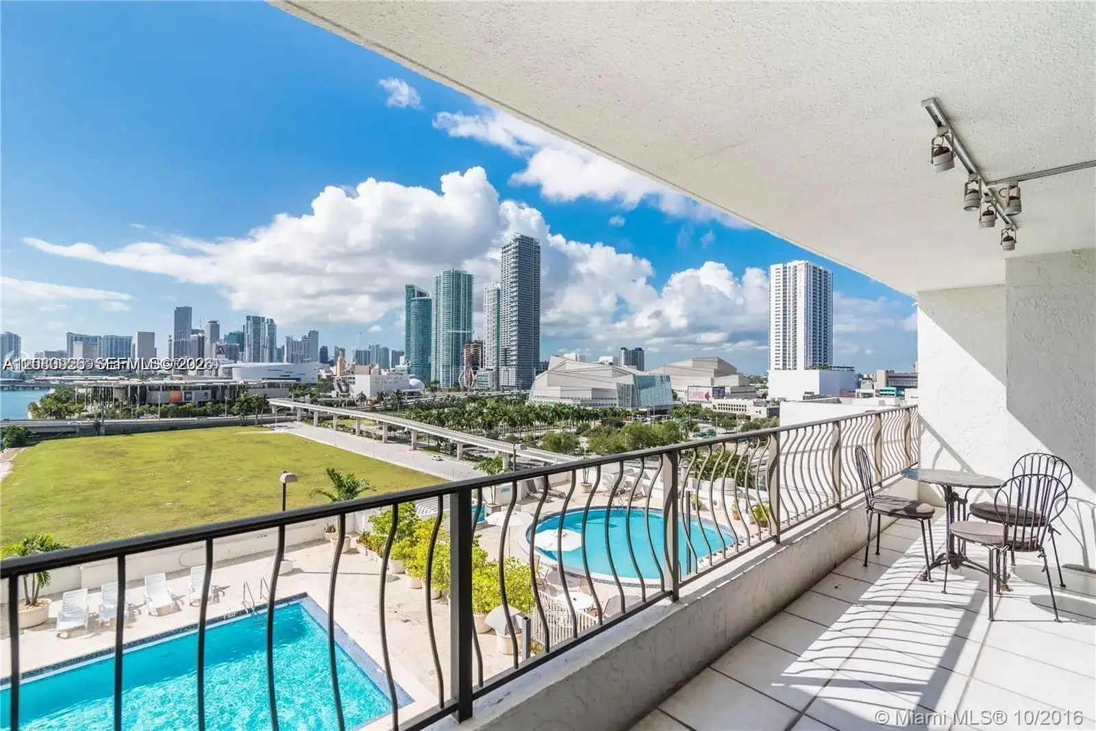 555 NE 15th St # 11J, Miami FL 33132 photo 5