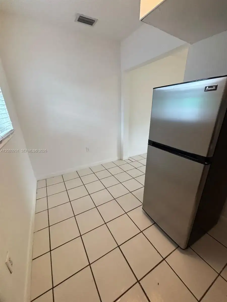 1987 NW 56th St # 0, Miami FL 33142 photo 2