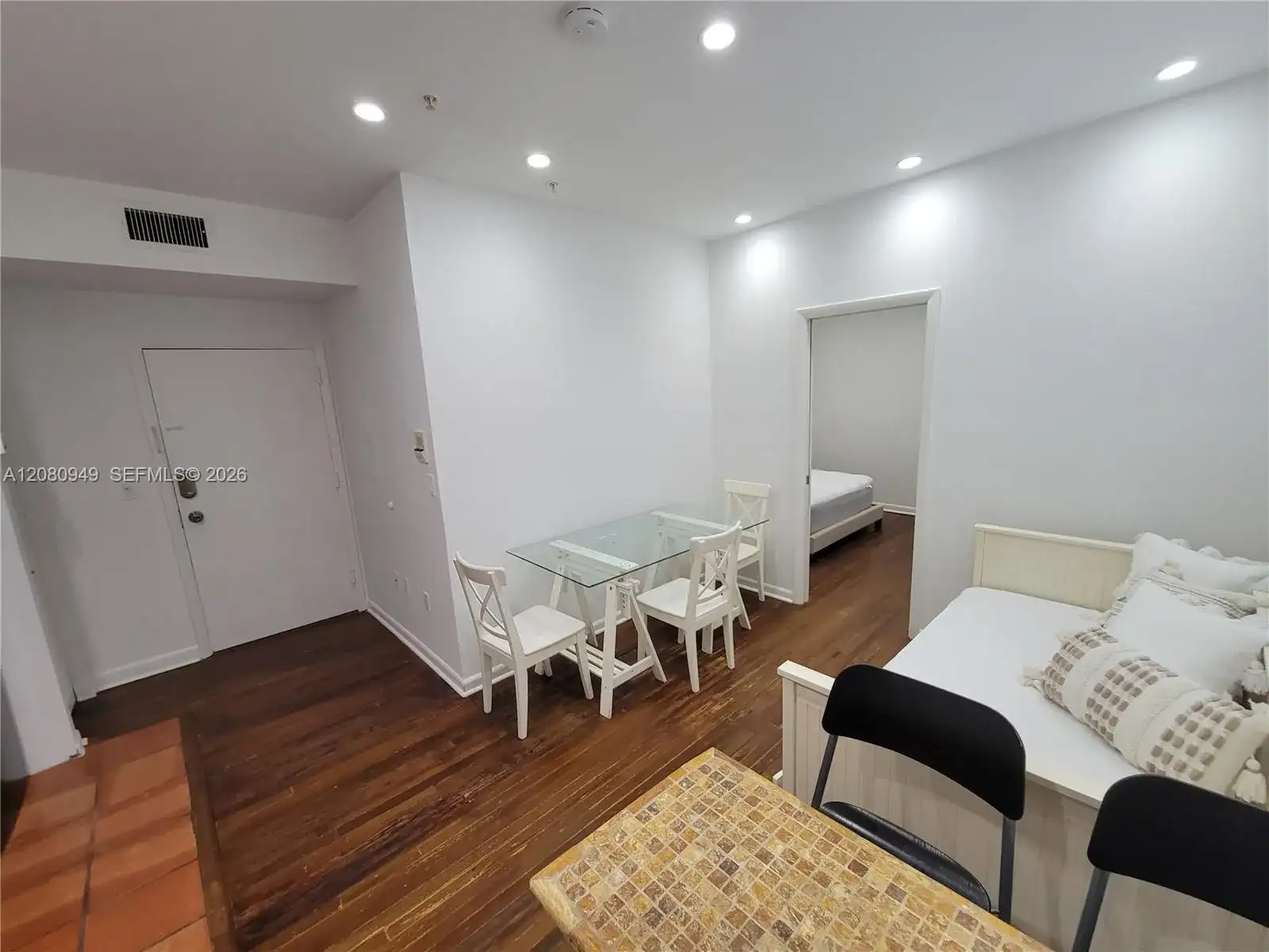 1521 Lenox Ave # 105, Miami Beach FL 33139 photo 2