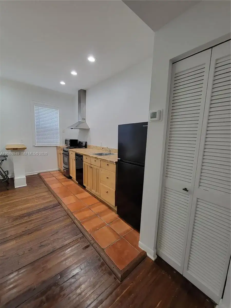 1521 Lenox Ave # 105, Miami Beach FL 33139 photo 5