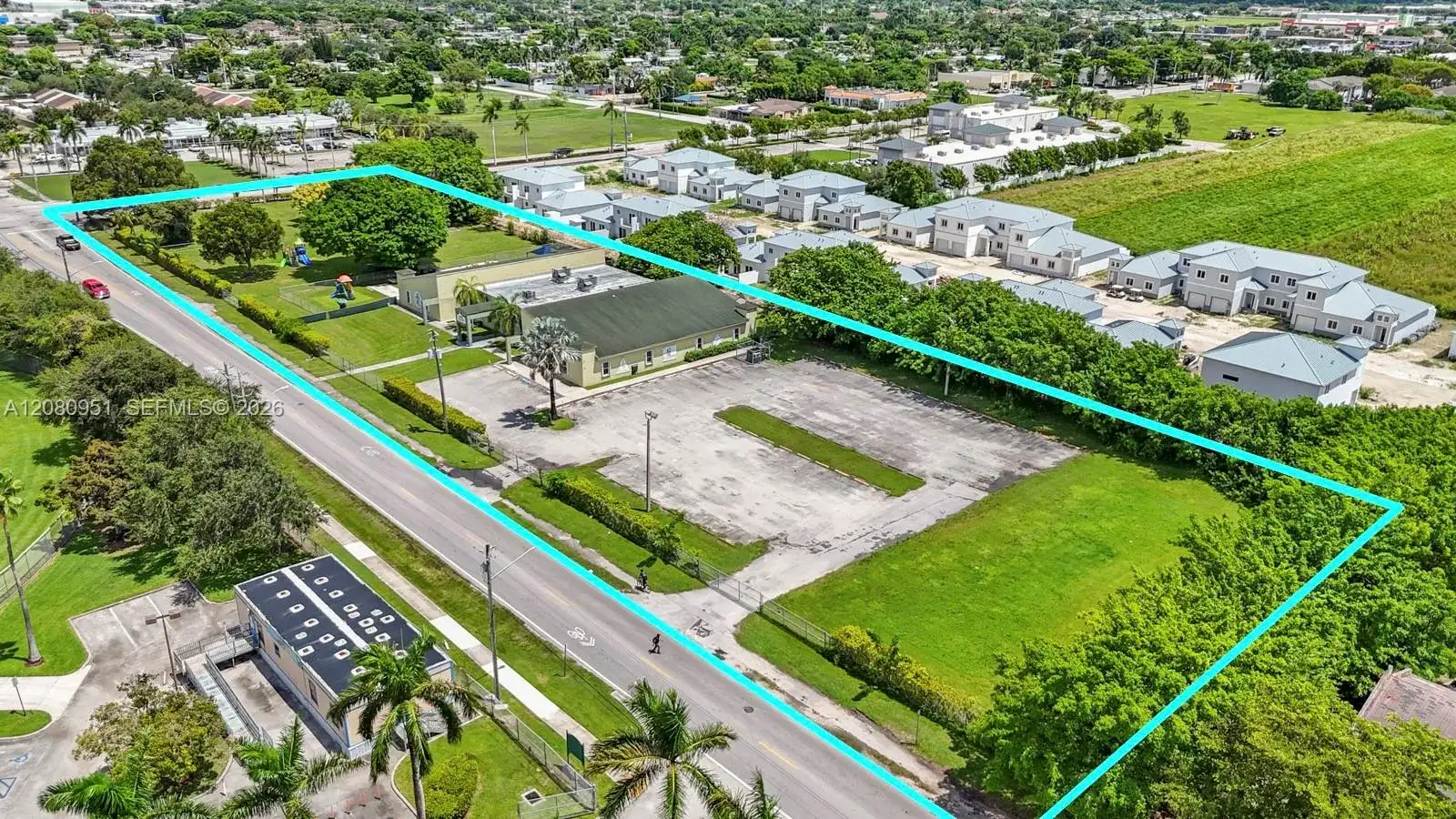 1200 NE 8th St, Homestead FL 33033 photo 4
