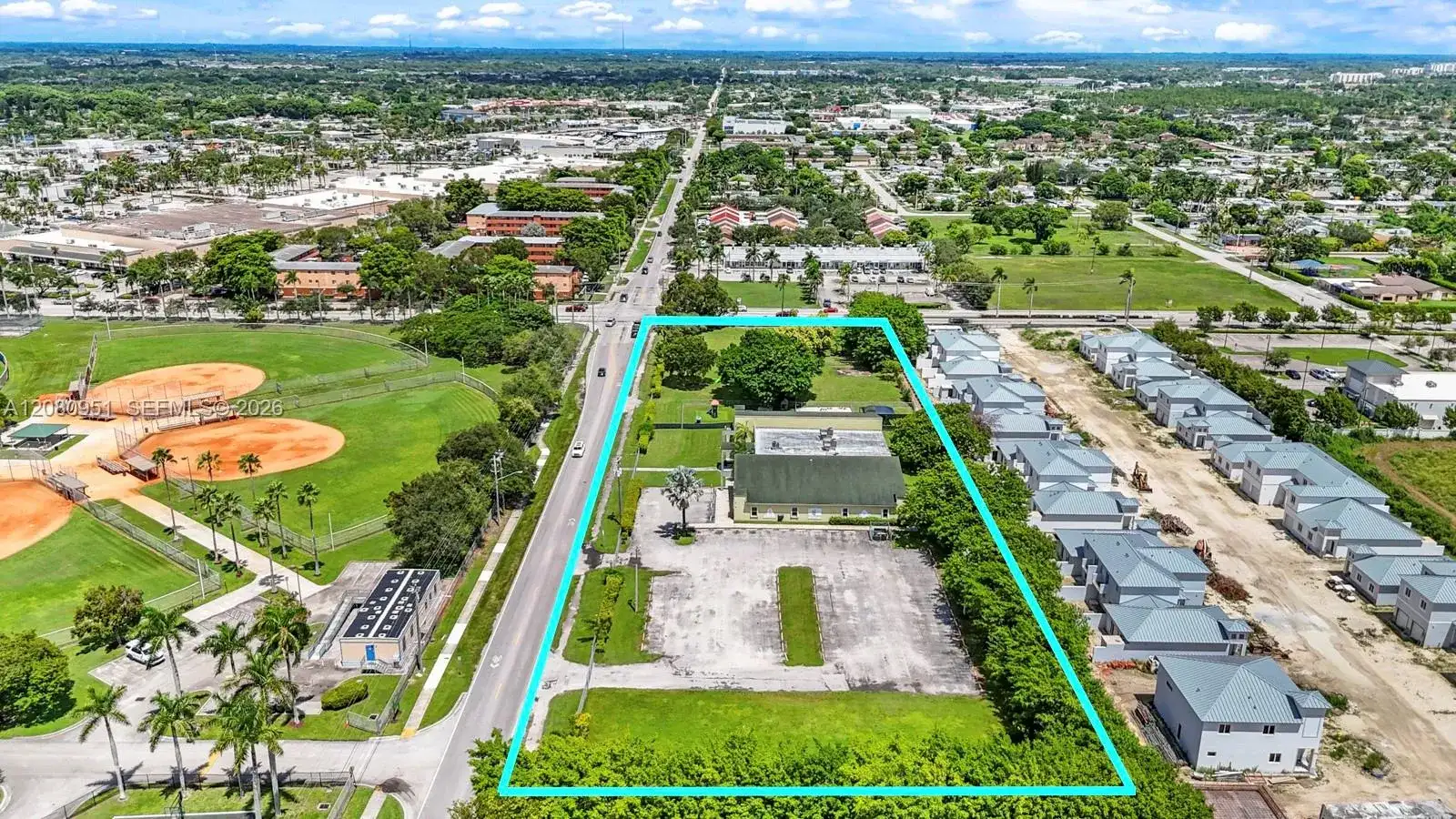 1200 NE 8th St, Homestead FL 33033 photo 5