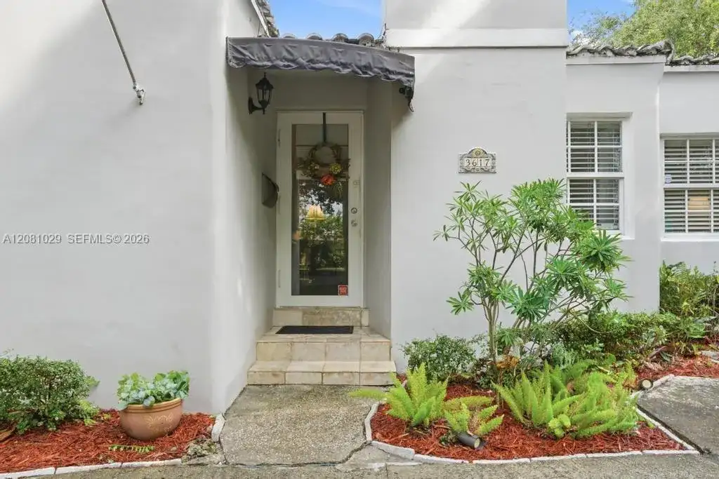 3617 SW 3rd Ave, Miami FL 33145 photo 3