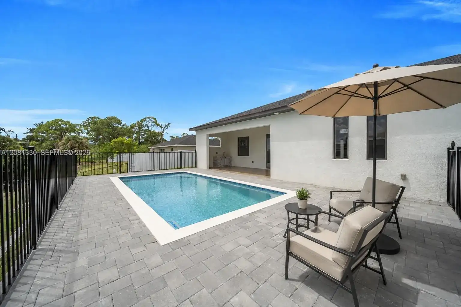 2318 NW NW 30th Ter, Cape Coral FL 33993 photo 5