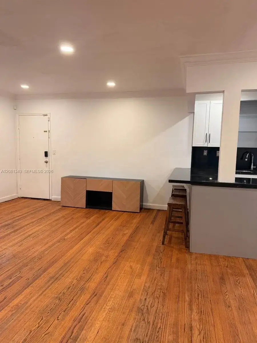 7715 SW 57th Ave # 3, Miami FL 33143 photo 4