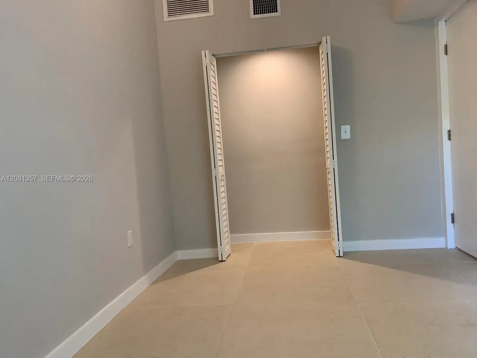 821 SW 29th Ct, Miami FL 33135 photo 5