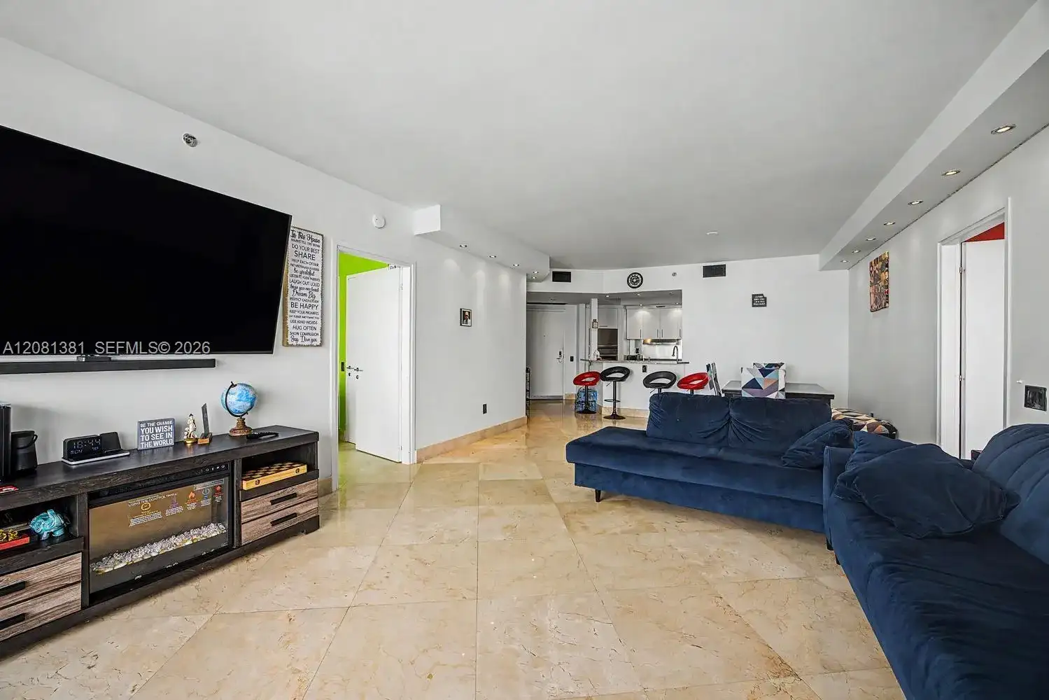 450 Alton Rd # 2406, Miami Beach FL 33139 photo 3