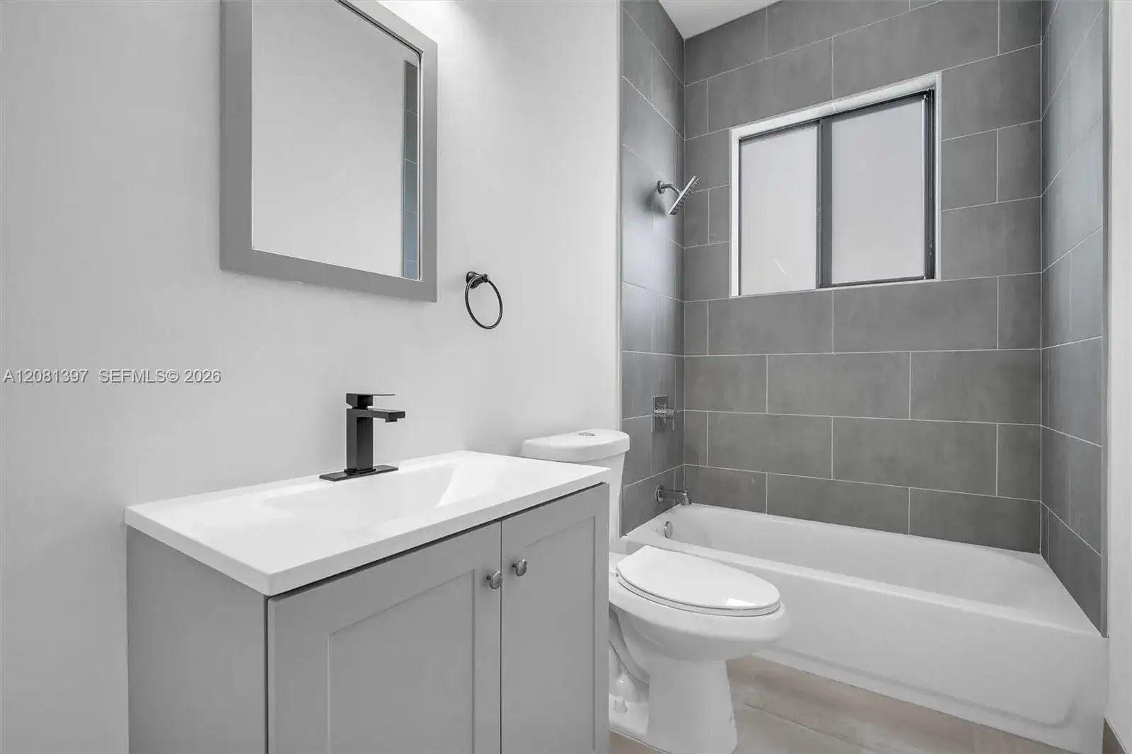 309 NW 7th Ct # 1, Hallandale Beach FL 33009 photo 3