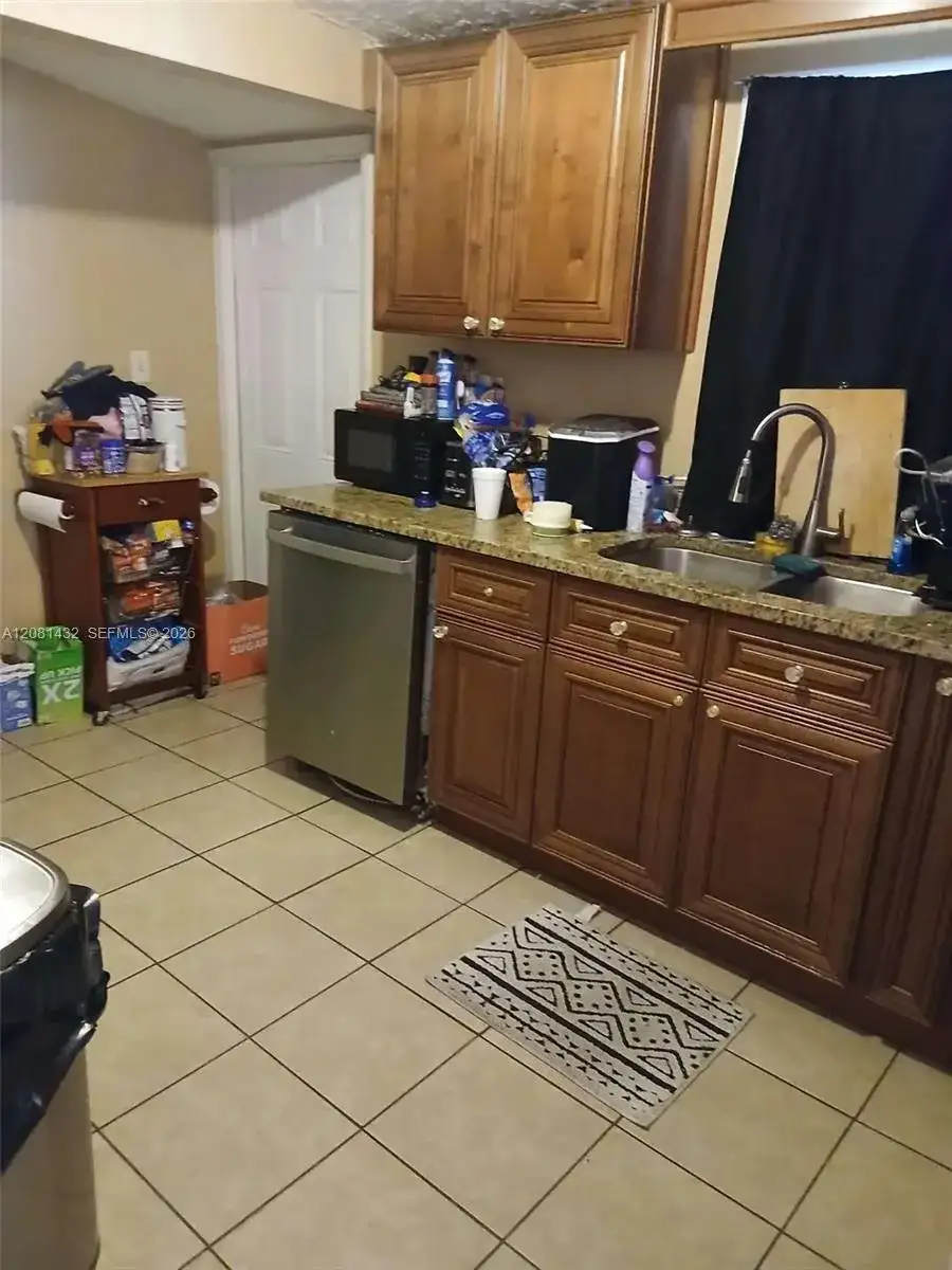 5424 BLUE GRASS ST, Orlando FL 32810 photo 3