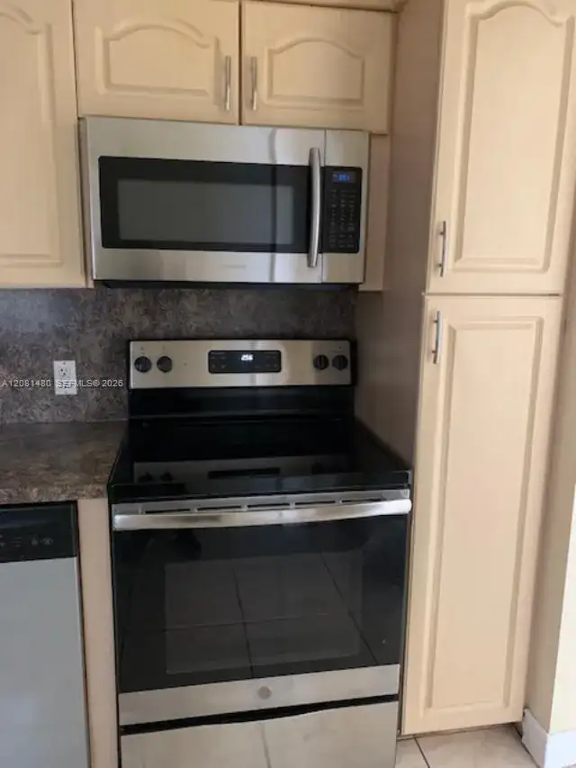 3475 N Country Club Dr # 615, Aventura FL 33180 photo 3