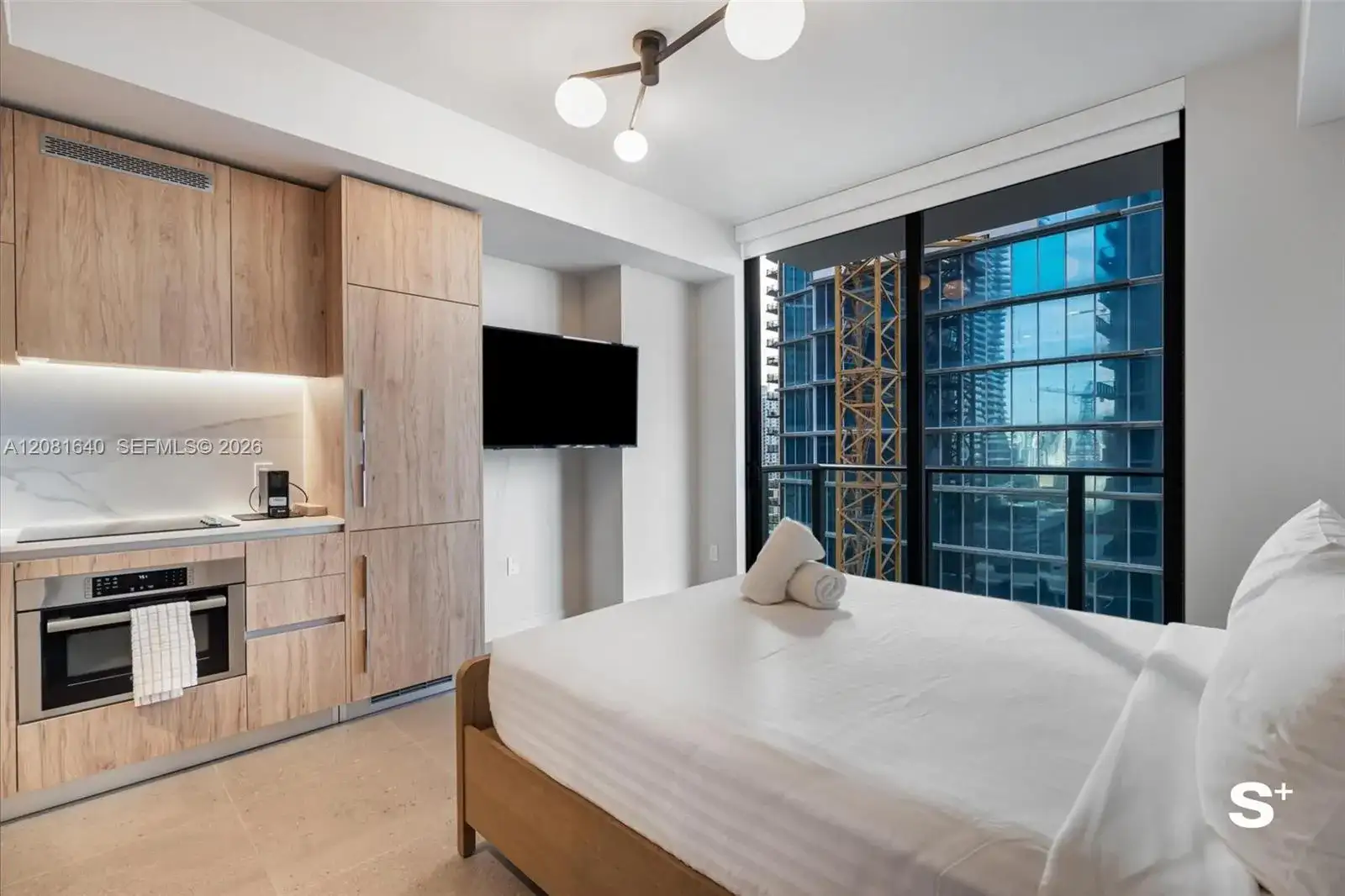 11 NE 6th St # 2206, Miami FL 33132 photo 3