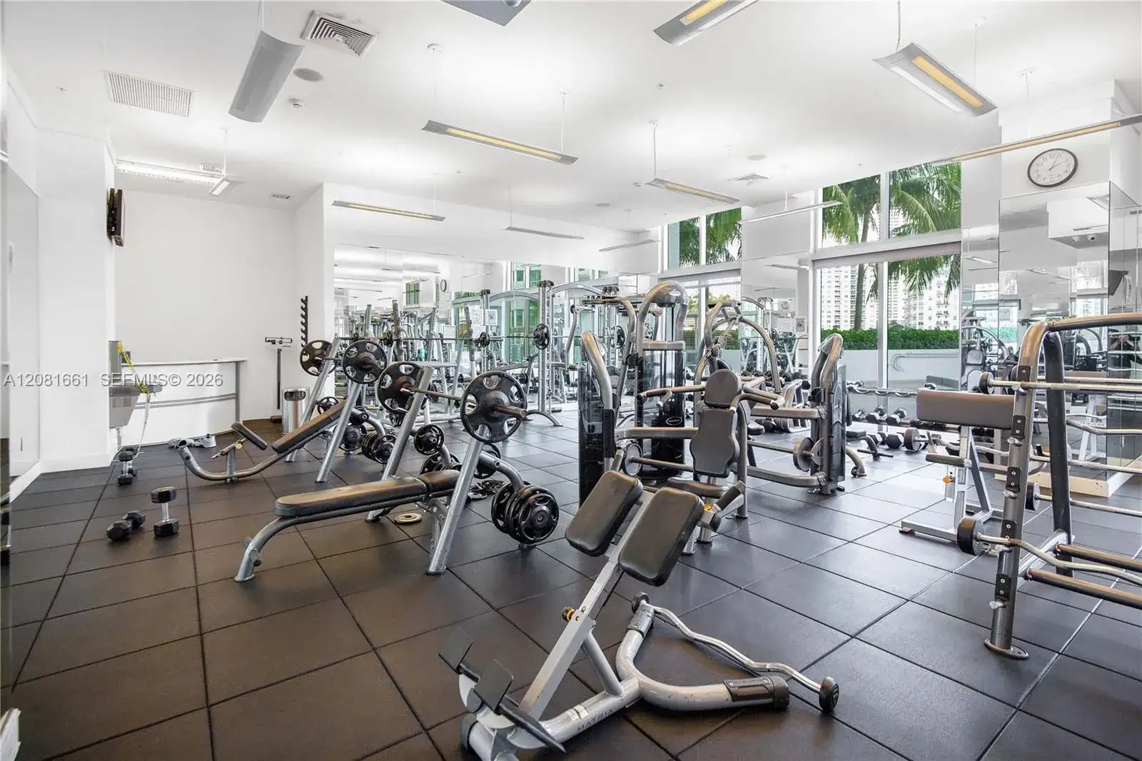 90 SW 3rd St # 3110, Miami FL 33130 photo 5