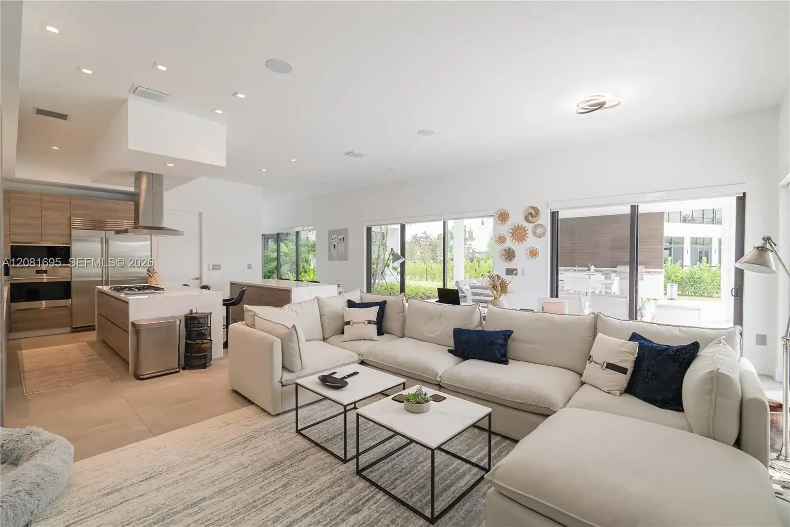 16766 Natures Way, Weston FL 33326 photo 4
