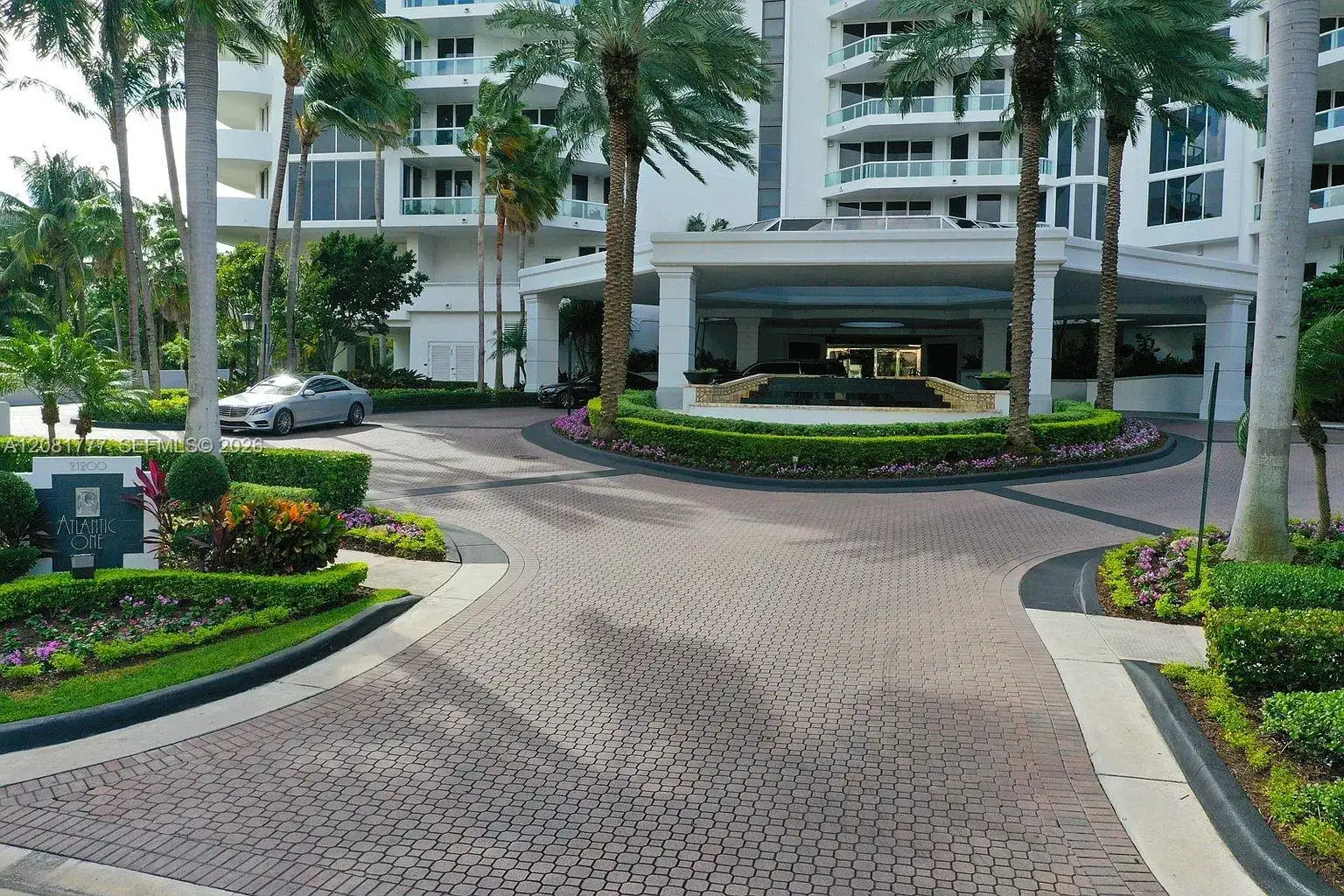 21200 NE Point Pl # 1404, Aventura FL 33180 photo 2